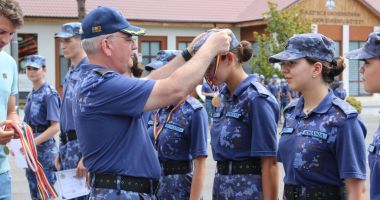 Stire din Cultură-Educație : Premianții Colegiului Național Militar ”Al. I. Cuza” în anul școlar 2022-2023