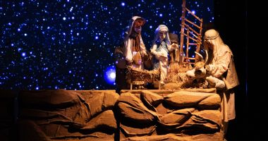 Stire din Cultură-Educație : Spectacol în premieră la Teatrul ”Căluțul de Mare”, în dublă reprezentație
