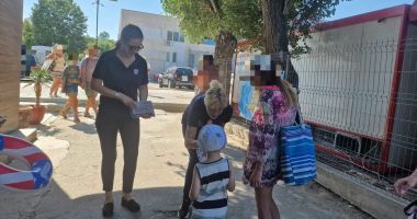 Stire din Eveniment : Actitivăți preventive pe litoral, pentru siguranța turiștilor