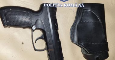 PERCHEZIȚII în Constanța, la indivizi acuzați că foloseau METODA „LOVERBOY” pentru a păcăli tinere să se prostitueze - 2
