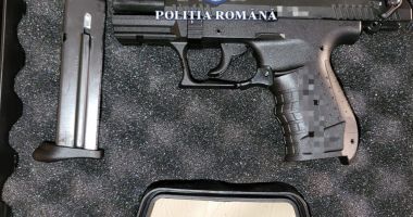 PERCHEZIȚII în Constanța, la indivizi acuzați că foloseau METODA „LOVERBOY” pentru a păcăli tinere să se prostitueze - 3