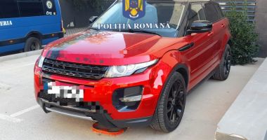PERCHEZIȚII în Constanța, la indivizi acuzați că foloseau METODA „LOVERBOY” pentru a păcăli tinere să se prostitueze - 4