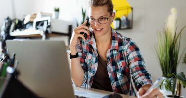 Stire din Social : Anunţ important pentru angajatori. Termenul de înscriere în REGES-ONLINE, prelungit până la sfârşitul anului