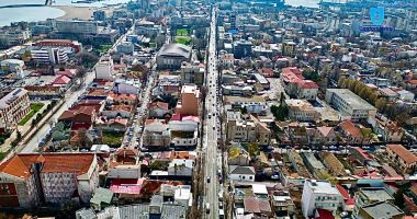 Stire din Social : Noi reguli de circulație pe bulevardul Tomis. Staţiile de autobuz vor fi relocate