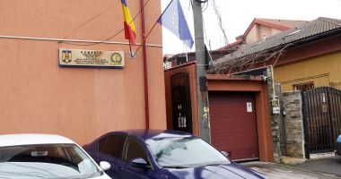 Stire din Eveniment : Șeful Gărzii de Mediu Tulcea, reținut de procurorii DNA Constanța
