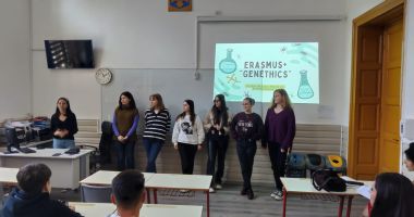 Stire din Cultură-Educație : Trei ani de proiecte Erasmus, celebrați de mirciștii constănțeni