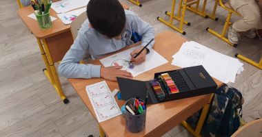 Stire din Cultură-Educație : Biblioteca Județeană iese în comunitate! Activități organizate la Școala Gimnazială din satul Piatra