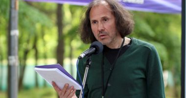 Stire din Cultură-Educație : Un reputat scriitor bulgar, invitatul Bibliotecii Județene din Constanța