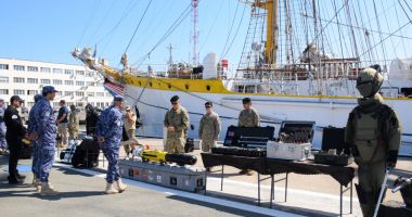 Stire din Eveniment : GALERIE FOTO. A debutat exercițiul „Sea Breeze 23-3”, care reunește la Marea Neagră forțe din mai multe state