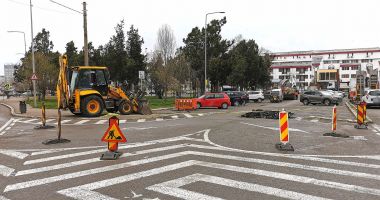 Stire din Social : Un nou sens giratoriu la intrarea în stațiunea Mamaia