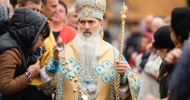 Stire din Cultură-Educație : IPS Teodosie va oficia, împreună cu alți ierarhi, Sfânta Liturghie la Iași