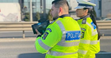 Stire din Eveniment : Şoferii indisciplinaţi, traşi pe dreapta de poliţiştii din Mangalia