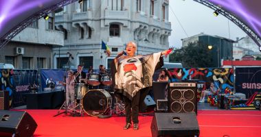 Stire din Cultură-Educație : Peste 16.000 de  spectatori prezenţi la cea de-a doua ediție Sunscreen Film & Arts Festival