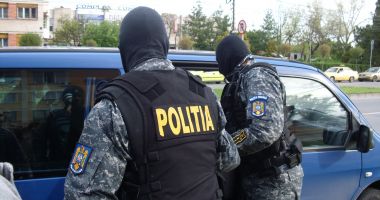 Stire din Eveniment : Tânăr și minor, REȚINUȚI pentru TÂLHĂRIE, în Constanța