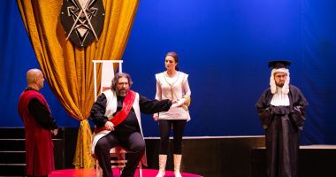 Stire din Cultură-Educație : Lansare de carte și două spectacole de operă, la Teatrul ”Oleg Danovski”, în acest weekend