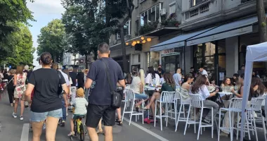 Două zile fără mașini pe bulevardul Tomis. Centrul Constanței devine zonă de promenadă