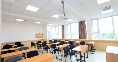 Stire din Cultură-Educație : Lucrările de reabilitare ale Liceului Teoretic „Traian” se apropie de final