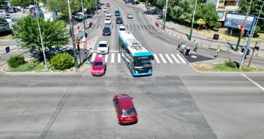 Trecere de pietoni semaforizată pe strada Sucevei, în locul celei vechi