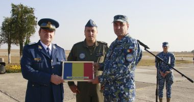 Stire din Eveniment : Festivitate de trecere în rezervă la Baza 57 Aeriană Mihail Kogălniceanu