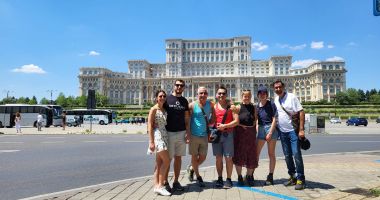 Stire din Social : România a fost cel mai des vizitată, anul acesta, de turişti străini din Italia, Germania şi Regatul Unit