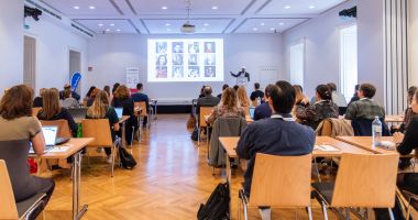 Stire din Cultură-Educație : Universitari constănțeni, la conferința educațională internațională „Digital Marketing Day” de la Viena