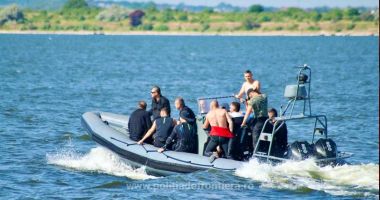 Exercițiu de amploare la bordul navei "Ștefan cel Mare". Sunt pregătiți polițiștii de frontieră pentru un aflux masiv de migranți? - 4