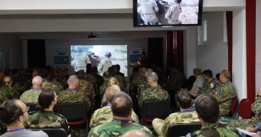 Stire din Eveniment : Vizită importantă la sediul Brigăzii 9 Mecanizată „Mărășești”