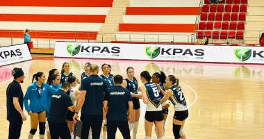 Stire din Sport : Atât de aproape, și totuși atât de departe! Înfrângere dramatică pentru voleibalistele de la CSM Constanța