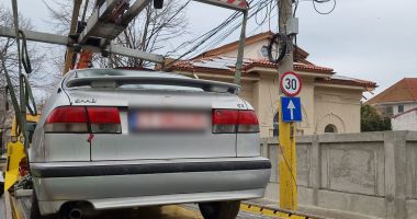 Stire din Social : Maşinile abandonate sau fără stăpân sunt ridicate de pe domeniul public