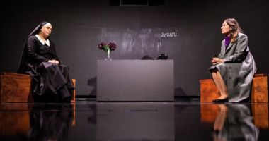 Stire din Cultură-Educație : Când are loc a treia avanpremieră a spectacolului ”Îndoiala”