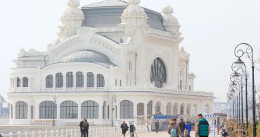 Stire din Cultură-Educație : PROGRAMUL COMPLET. Rezervările pentru vizitarea Cazinoului Constanța s-au epuizat în timp record