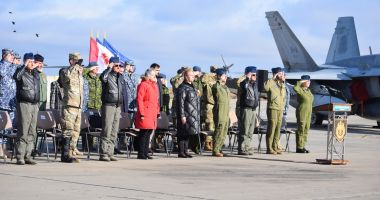 Ceremonia de încheiere a misiunii de Poliție Aeriană Întărită a detașamentului Forțelor Aeriene Regale Canadiene - 2