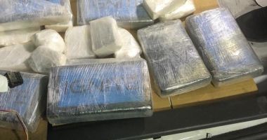 Cocaină din Albania și Olanda, adusă în țară în compartimente secrete ale mașinilor