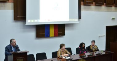 Stire din Cultură-Educație : Conferință internațională despre economia globală în criză, la Universitatea „Ovidius”