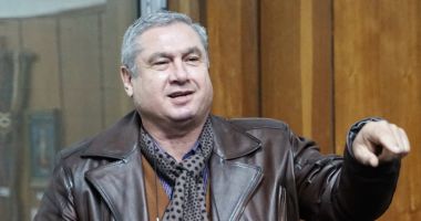 Stire din Cultură-Educație : „Portret de autor”, romancierul Constantin Costache, la Biblioteca Județeană