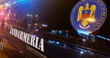 Stire din Eveniment : Depistat de jandarmi la sala de jocuri cu certificat verde fals