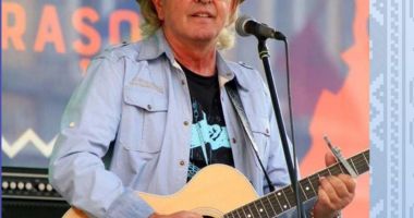 Stire din Cultură-Educație : Ducu Bertzi, în concert la Harlequin by the Sea