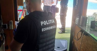 Stire din Eveniment : Polițiștii din Mangalia au confiscat sute de jucării contrafăcute