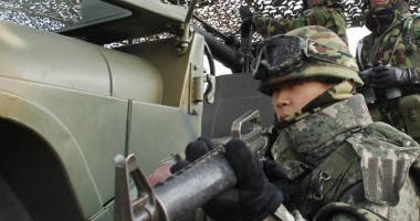 Stire din Actualitate : Grănicerul sud-coreean care și-a ucis cinci camarazi a fost arestat