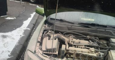 Un jandarm a scos la timp un bărbat, dintr-o mașină în flăcări, într-o intersecție din Constanța - 2