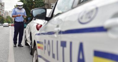 FOCURI DE ARMĂ LA CONSTANŢA! Minor la volanul unei maşini furate, implicat într-un accident cu victimă, a fugit de poliţişti, conducând pe contrasens! - 2