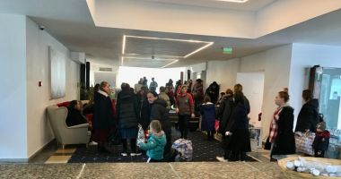 Stire din Social : Hotelierii care cazează refugiaţi nu vor mai plăti taxa de staţiune, în Mangalia