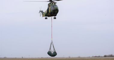 Stire din Eveniment : Exercițiu cu încărcătură acroșată, de 700 de kilograme, la Mihail Kogălniceanu
