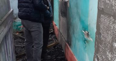 Incendiu devastator, în miez de noapte, la Murfatlar. Șase familii au rămas fără locuințe! - 8