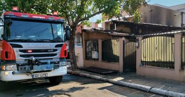 INCENDIU DEVASTATOR în Constanța: trei case au fost mistuite de flăcări!