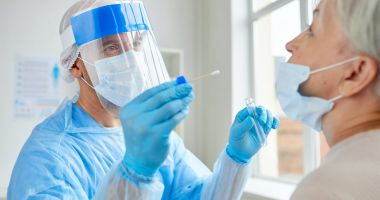 Stire din Social : COVID-19. Incidenţă de aproape 30 la mie, în municipiul Constanţa