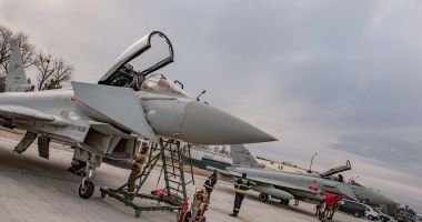 Stire din Eveniment : Patru aeronave Eurofighter Typhoon ale Forțelor Aeriene Italiene au sosit la Mihail Kogălniceanu