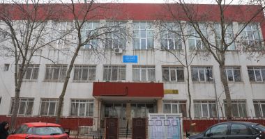 Stire din Cultură-Educație : Un liceu constănțean va fi dotat cu sistem solar de producere a energiei electrice și termice