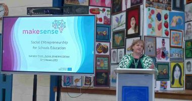 Stire din Cultură-Educație : “Make Sense” – proiect de antreprenoriat social la Liceul Teoretic ”Ovidius”