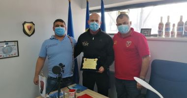 Plachetă de excelență de la LMP pentru un caporal sportiv de performanță - 3